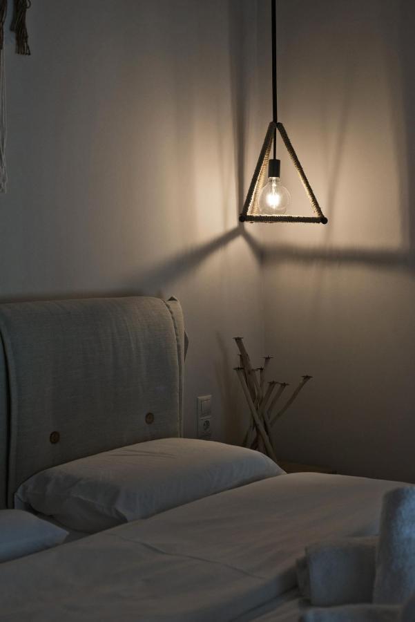 Stylish Apartment At Pagrati Athena Bagian luar foto