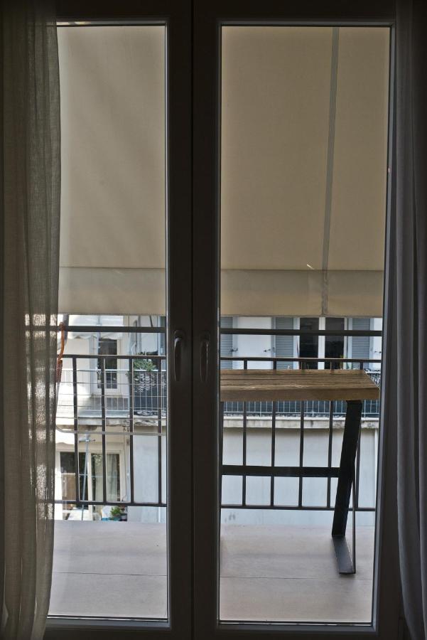 Stylish Apartment At Pagrati Athena Bagian luar foto